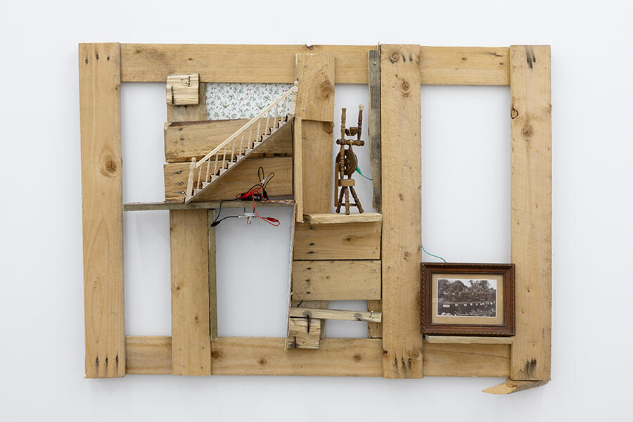 caspar-heinemann-theodora-her-cabin-interior