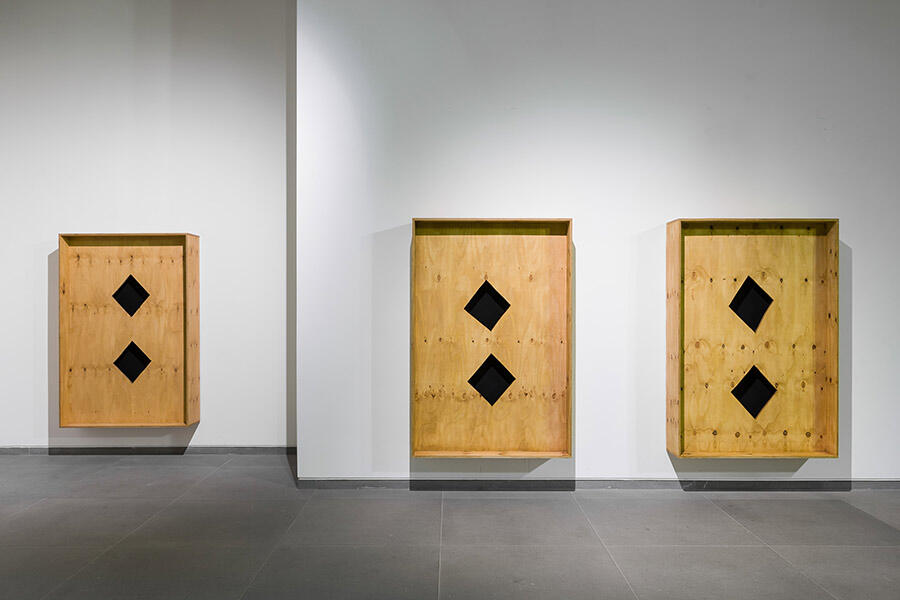 diamond-stingily-may-29-exhibition-view